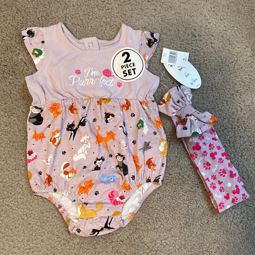 Disney Aristo cats onesie